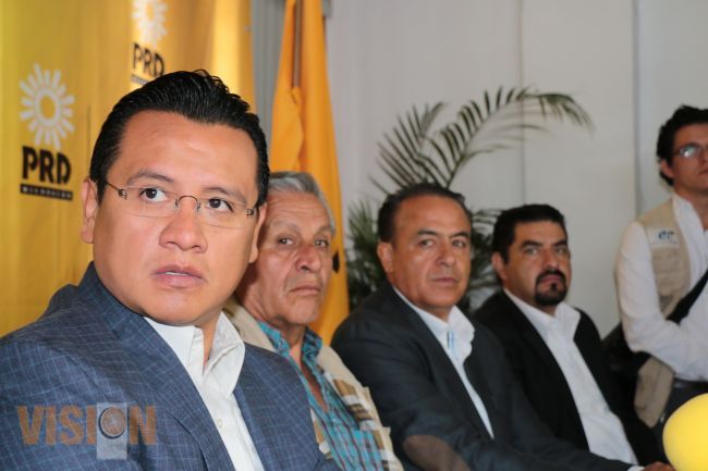 Gobierno Estatal debe aclarar en manos de quién está la seguridad de los michoacanos: Torres Piña.