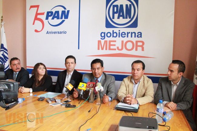 Gobiernos panistas, impulsores de desarrollo en sus municipios: Chávez Zavala.