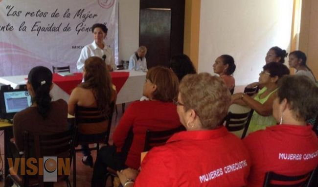 Socorro Quintana recopila firmas para la Consulta Ciudadana de pluris