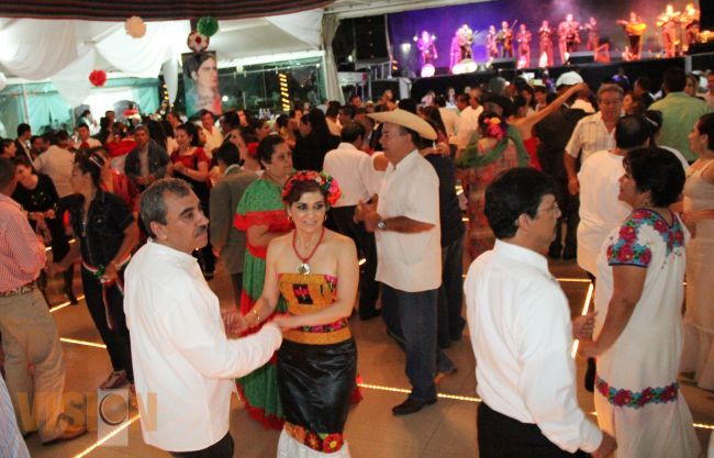 Prepara DIF Municipal tradicional noche mexicana a beneficio de la EDAMU