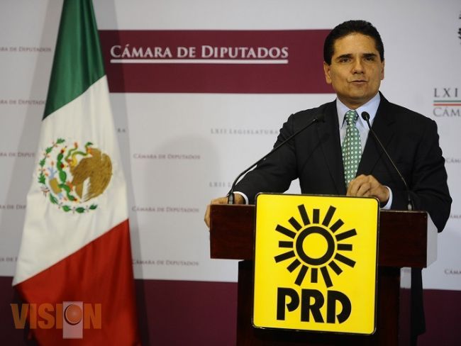 Reconoce Silvano trabajo del INE y la SEP en materia de educación cívica