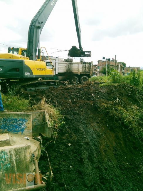 OOAPAS trabaja en limpieza profunda del río chiquito y drenes de la ciudad.
