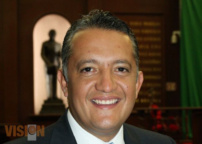 Invita el diputado Bertín Cornejo a ser propositivos y no descalificar al Gobernador 