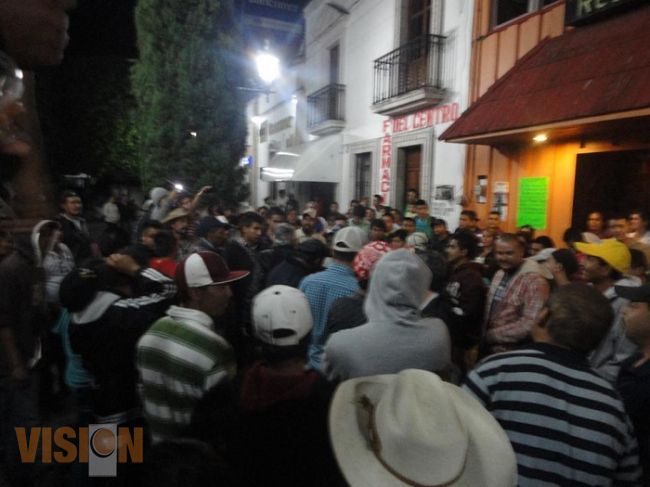Huandacareo se levanta, sacar a policias extorsionadores y corruptos