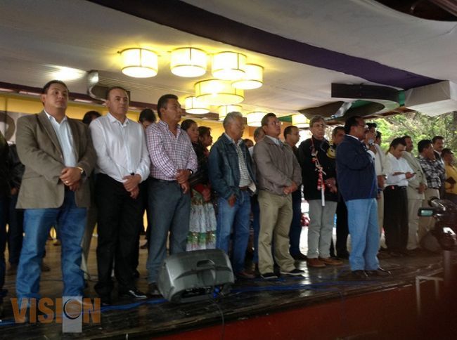 Cuauhtémoc Cárdenas renuncia al PRD