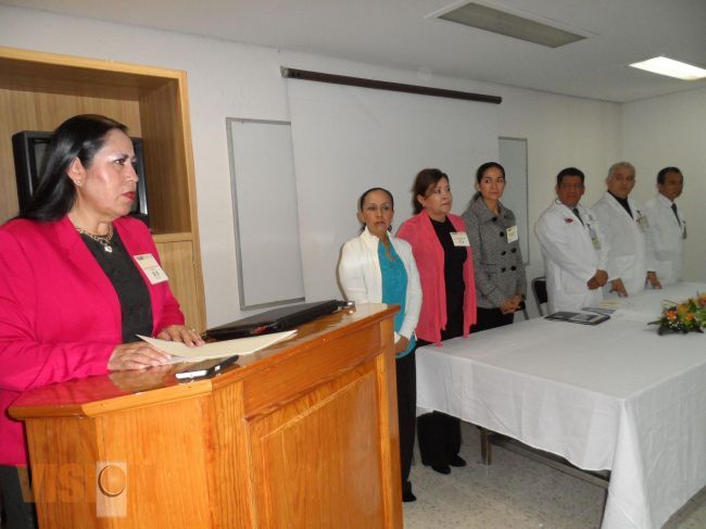 Inauguran las XXI jornadas académicas de enfermería del Hospital General de Uruapan.