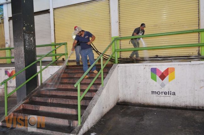 Ayuntamiento de Morelia continúa con aseo de Mercados 