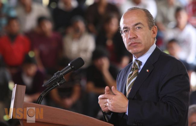 Marko Cortés un aviador, un pájaro que ni siquiera paga el cartucho: Felipe Calderon