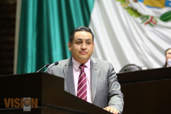 Víctor Manríquez a favor de un sistema anticorrupción que respete al federalismo