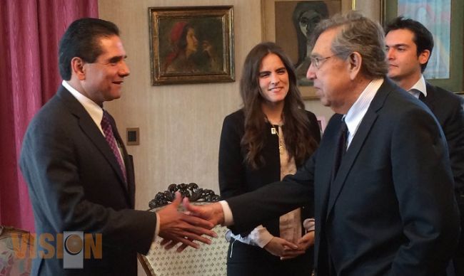 Cuauhtémoc Cárdenas y Silvano Aureoles estrechan lazos de unidad con embajada de Cuba