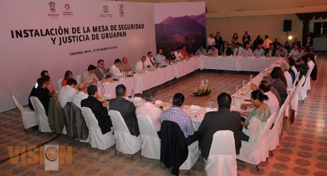 Gobernador de Michoacán instala la Mesa de Seguridad y Justicia en Uruapan 
