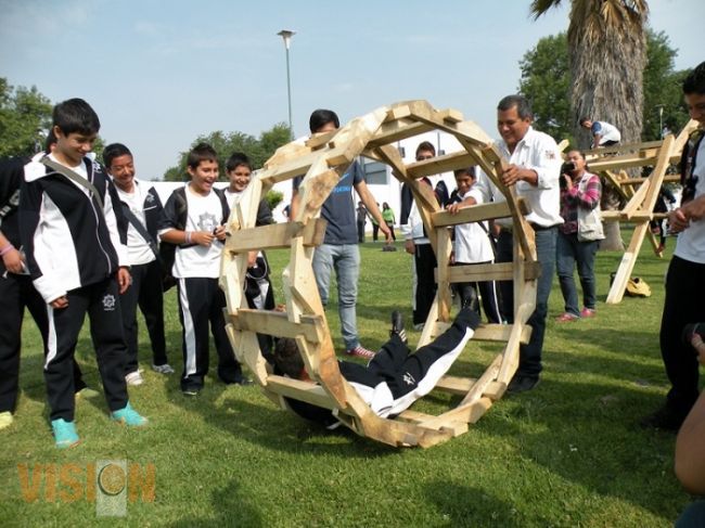 Llega a un cuarto de siglo el Tianguis de la Ciencia en la UMSNH