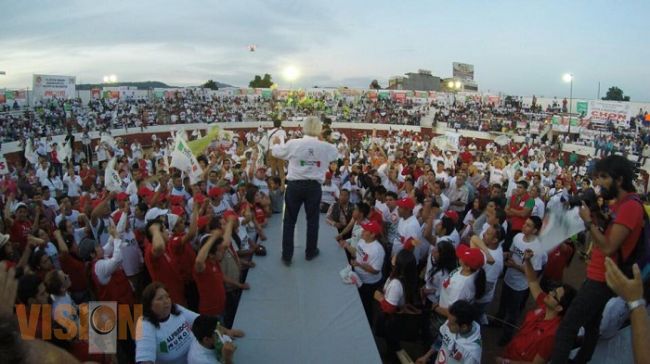Militancia de Ciudad Hidalgo muestran respaldo al candidato Chon Orihuela