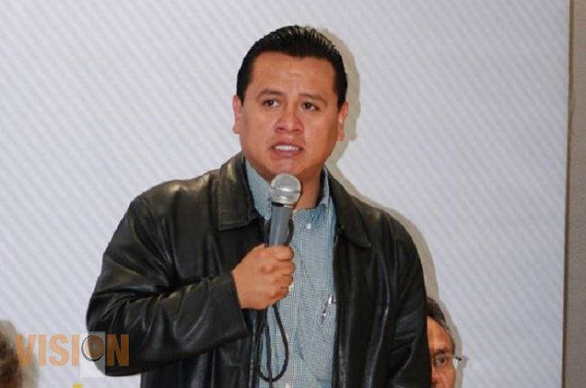 Designa PRD a Manuel Mendoza Mendoza como su candidato para la alcaldía de Apatzingán
