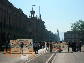 Manifestación en Morelia, pan nuestro de cada día