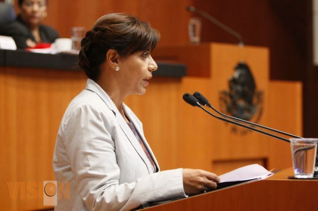 Reaparece Cocoa Calderón, reconoce triunfo de Silvano Aureoles