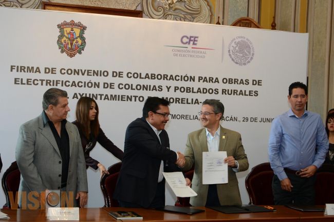 Convenio Alcaldía-CFE para dar electricidad a mil 500 morelianos