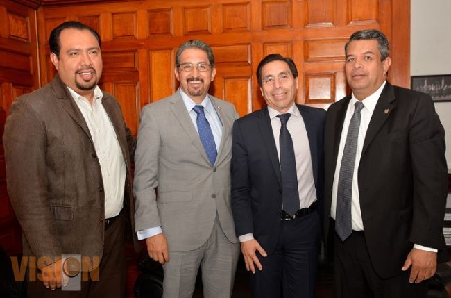 UMSNH da seguimiento a solicitud de obras ante SCOP