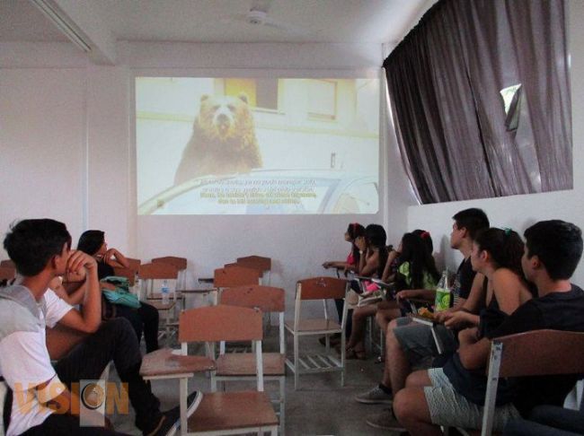 Exhiben documentales de cine comunitario en Lázaro Cárdenas  