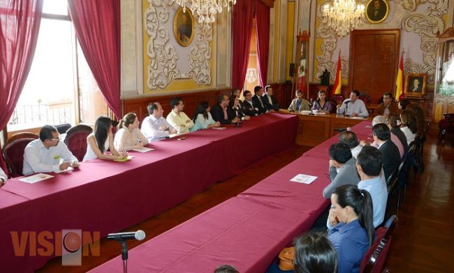 Ofrece Alfonso Martínez a hoteleros impulsar el turismo en Morelia