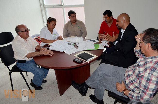 Ayuntamiento de Uruapan se reúne con afectados del deslave el pasado mes de julio