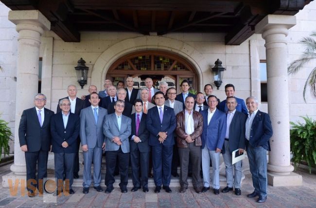 Se reúne el gobernador Silvano Aureoles Conejo con el Consejo de Hombres de Negocios de Michoacán