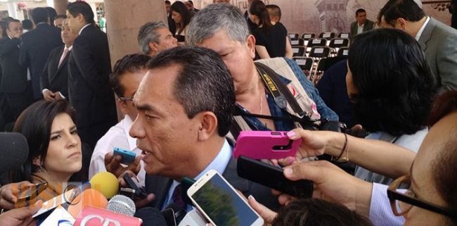 PGJE detuvo a 52 normalistas por retener autobuses 