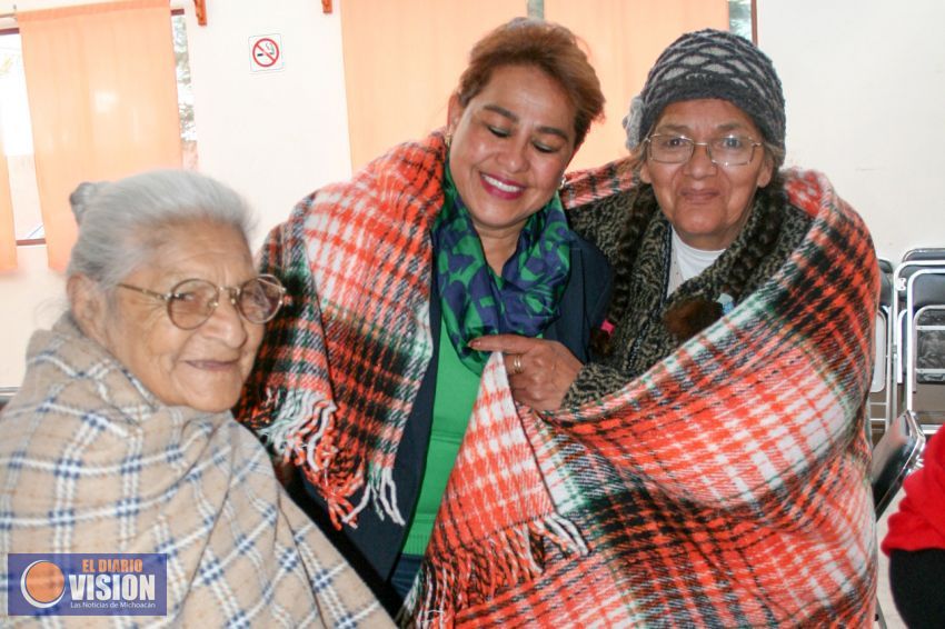 DIF Municipal de Pátzcuaro realiza ruta de atención a los adultos mayores