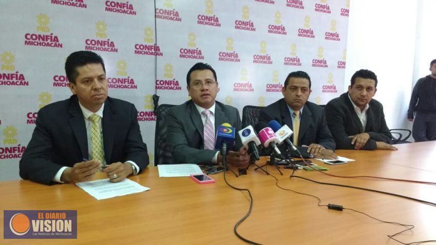 PRD buscará que se puedan legalizar autos extranjeros que circulan en Michoacán: Torres Piña