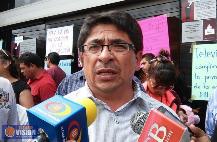 Liberan a exsecretario de la CNTE-Michoacán