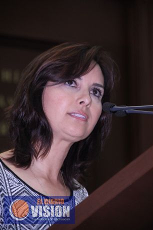 Poder legislativo se une a las acciones contra la violencia a mujeres: Macarena Chávez