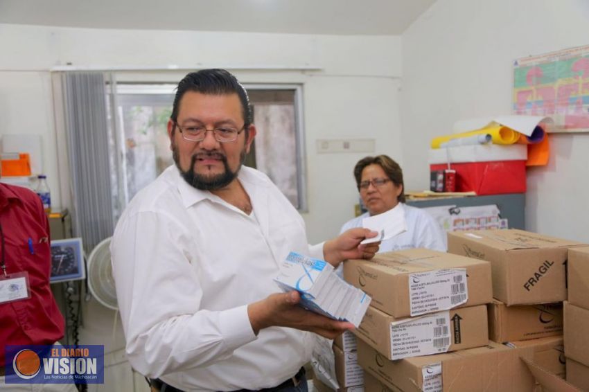 El diputado Cambranis dona medicamento a hospitales en desabasto por desvío de recursos Duardista 
