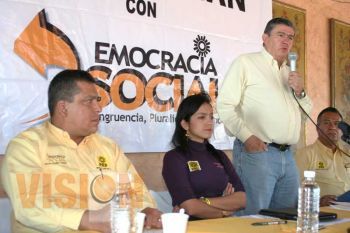 El PRD es la mejor opción de gobierno para los michoacanos: Iris Vianey Mendoza