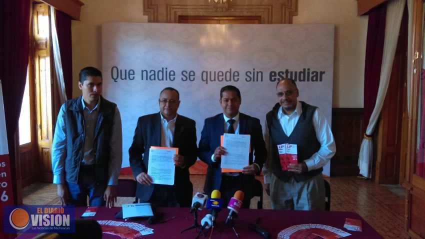 MC y el Instituto Universitario Puebla lanzan el programa "Que nadie se quedé sin estudiar"