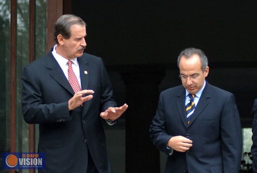 “Me vomito en Calderón” por promover a su esposa para mantener el poder: Fox