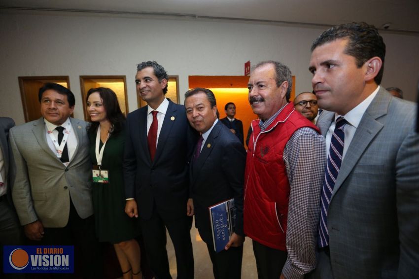 Diputados federales del PRI establecen agenda de trabajo para construir un México próspero
