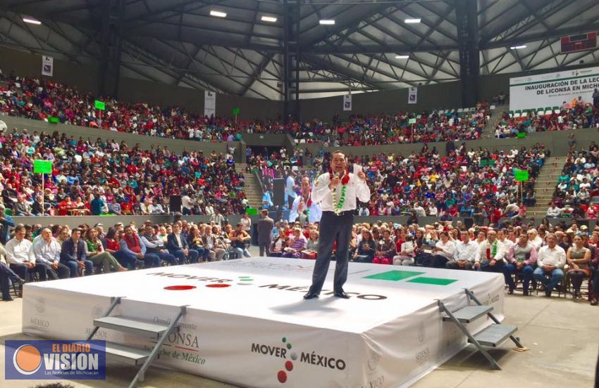 Gobierno de la República refrenda compromiso con Michoacán al abrir 400 lecherías