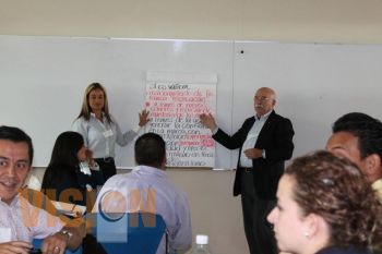 Brinda SECTUR curso a empresarios turísticos, ante Tianguis Acapulco 