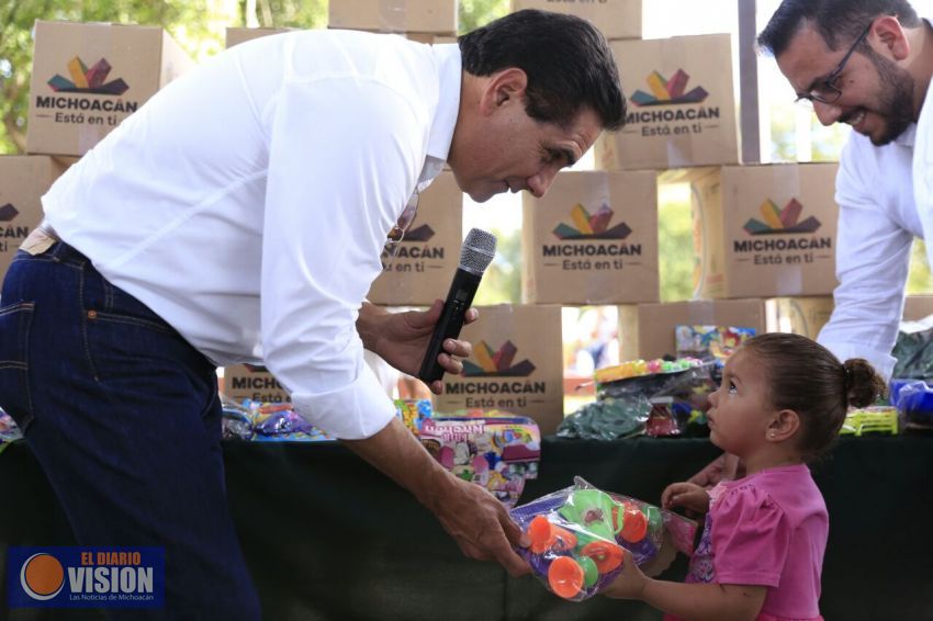 Cumple Gobernador con apoyos comprometidos en Felipe Carrillo Puerto, municipio de Buenavista