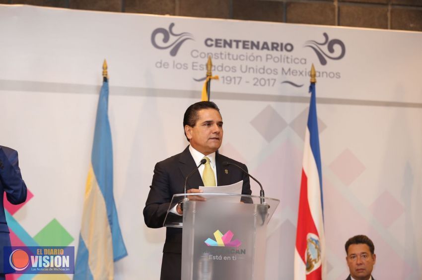 No a negociaciones de rodillas con Estados Unidos: Silvano Aureoles