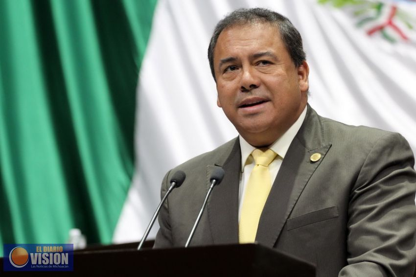 Presenta  “Lupo” Hernández iniciativa para personas con síndrome de apnea