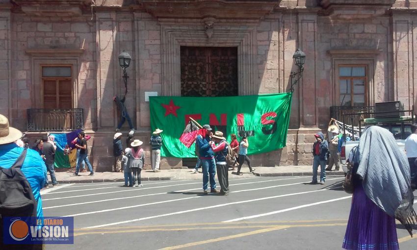 Organizaciones campesinas y populares se manifiestan en el Centro Histórico