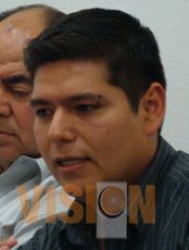 Maestros deben garantizar derecho de educación: Gonzalo Elvira