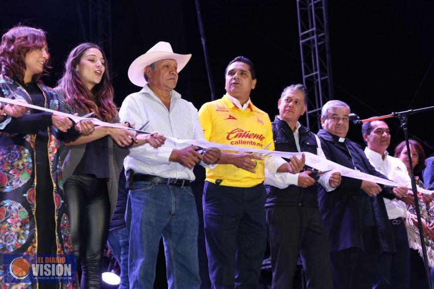 Inaugura Gobernador Expo Fiesta Michoacán 2017