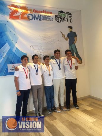 Logra CECyTEM importante participación y triunfos en la Olimpiada Mexicana de Informática 2017