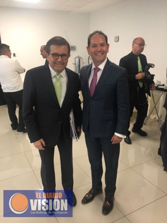 Se reúnen el titular de Sedeco con el secretario de Economía Ildefonso Guajardo  