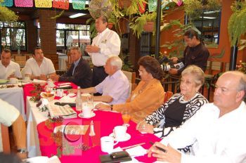 Fortalecer programas sociales y crear empleo sustentable propone, Enrique Bautista