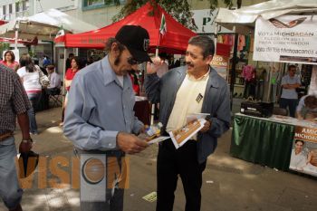 Próxima gira en Chicago, promoverán el voto migrante