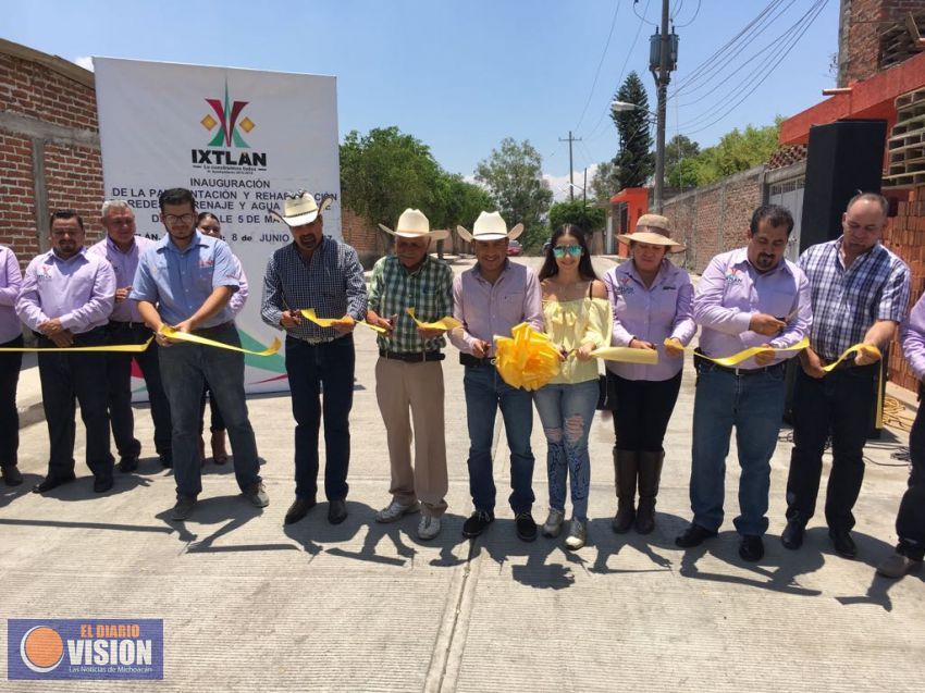 Supervisa e inaugura Fidel Calderón obras en Ixtlán de los Hervores