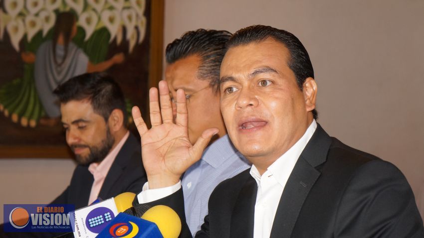Juan Zepeda, dispuesto a encabezar frente opositor para 2018